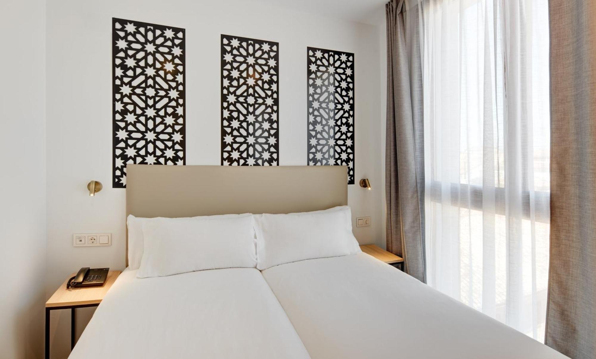 Sercotel Granada Suites Ngoại thất bức ảnh