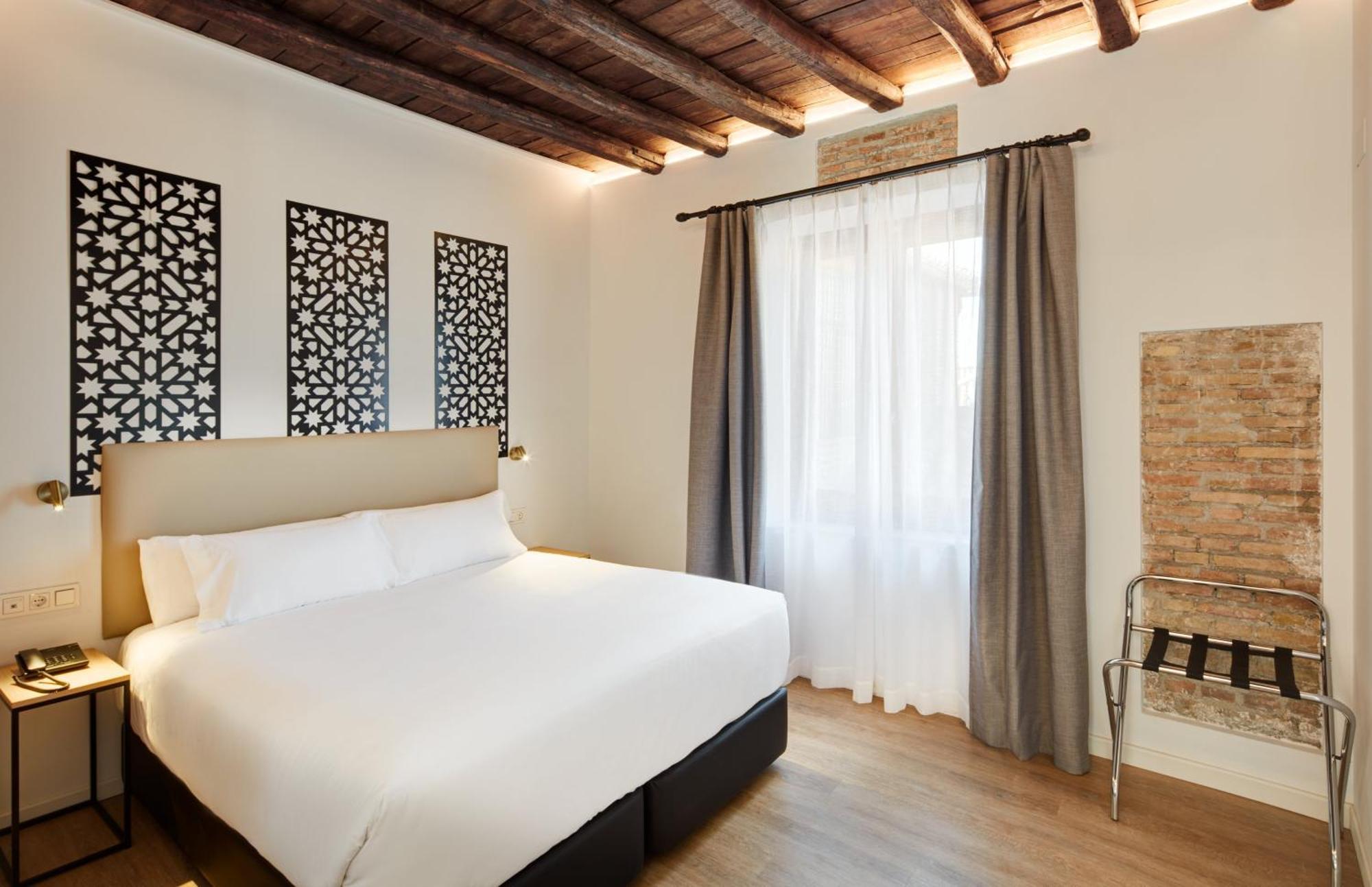 Sercotel Granada Suites Ngoại thất bức ảnh